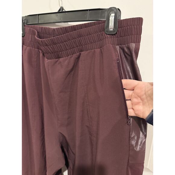 Victoria's Secret Sport Elastic Pull-On Windbreak Joggers Pants Purple Size L - Picture 8 of 9